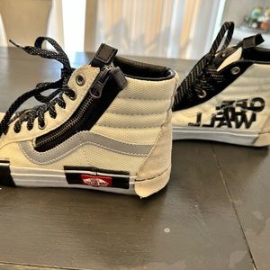 Vans Sk8ter High Tops ultra rear!! Size 7 women